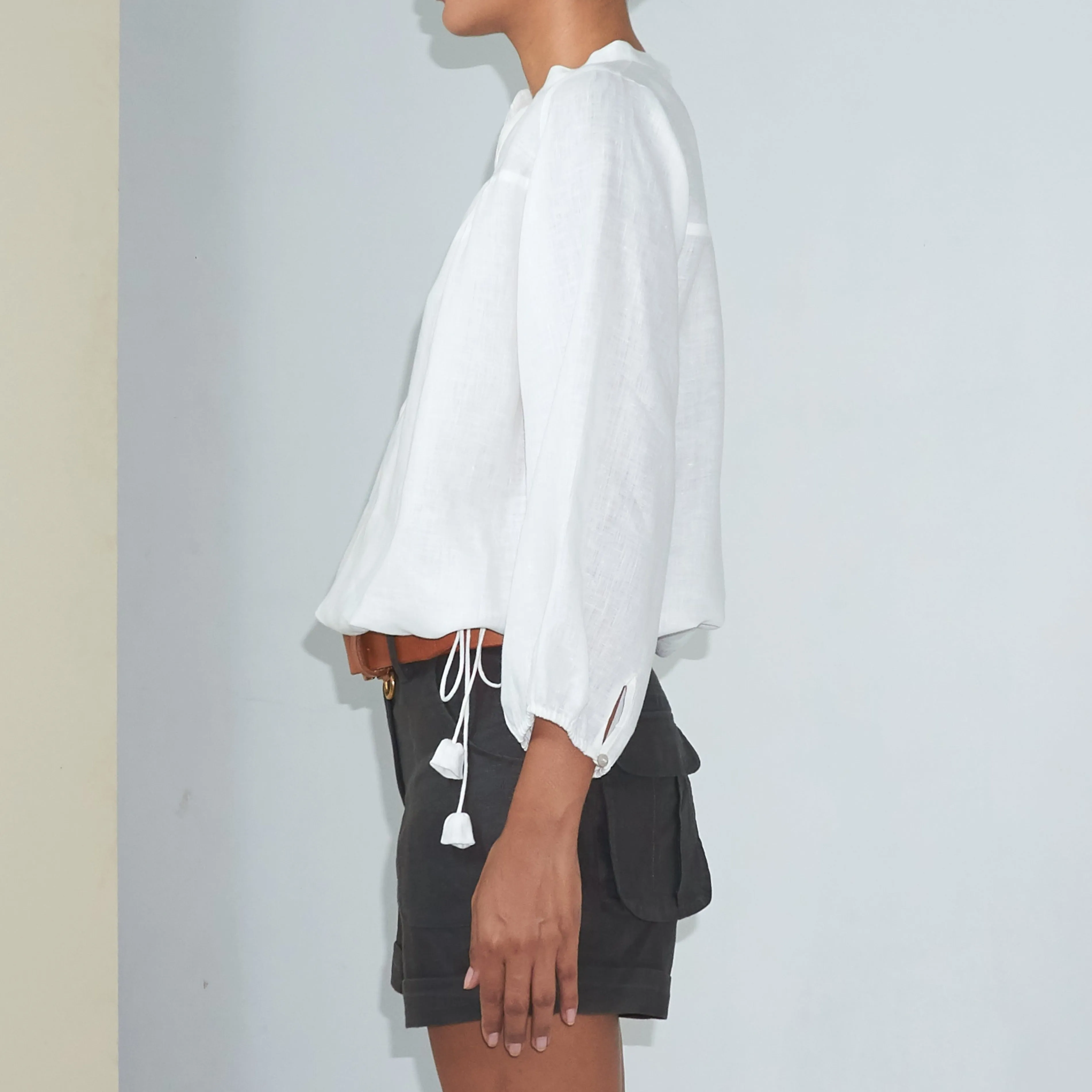 BKLN TOP - Linen | Off White