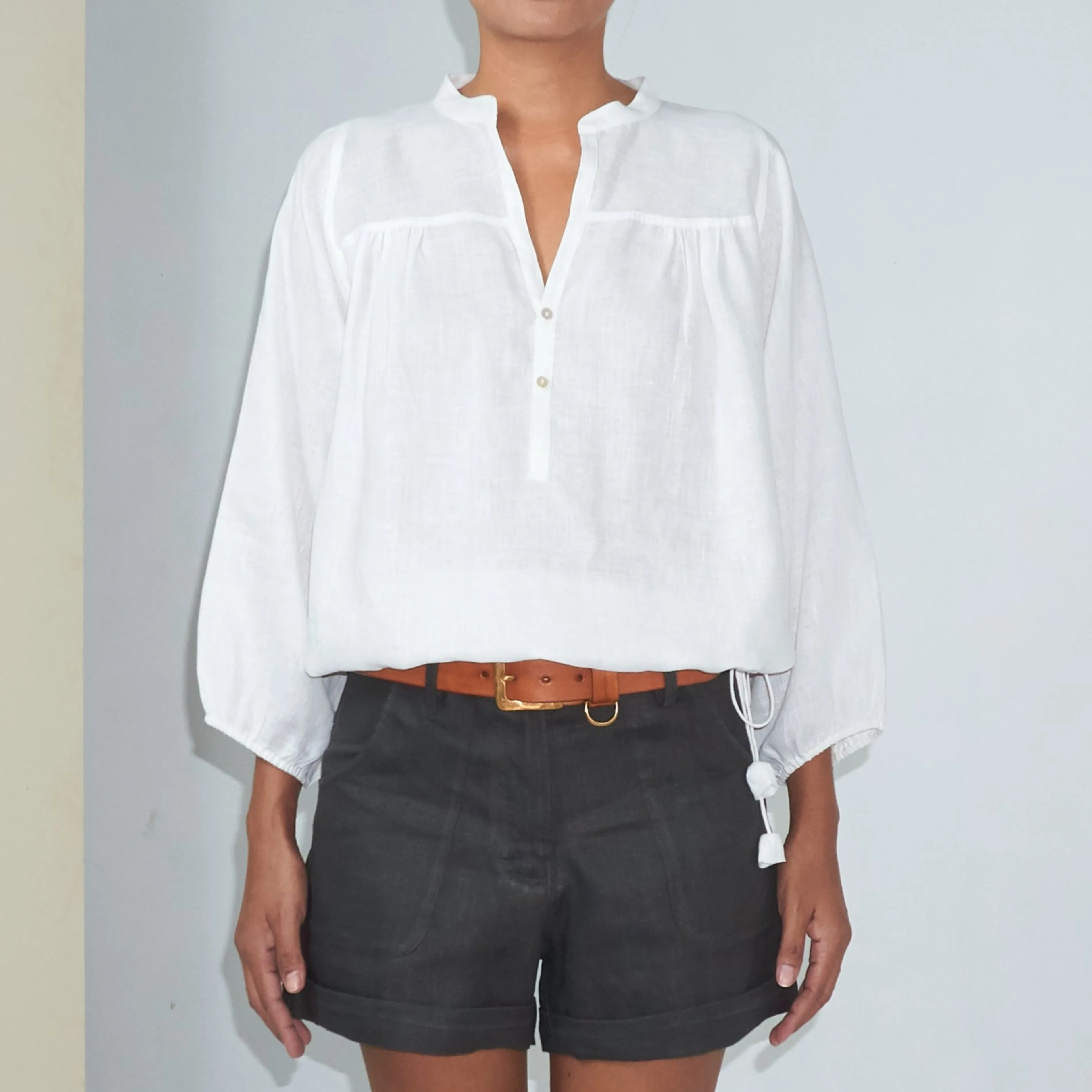 BKLN TOP - Linen | Off White