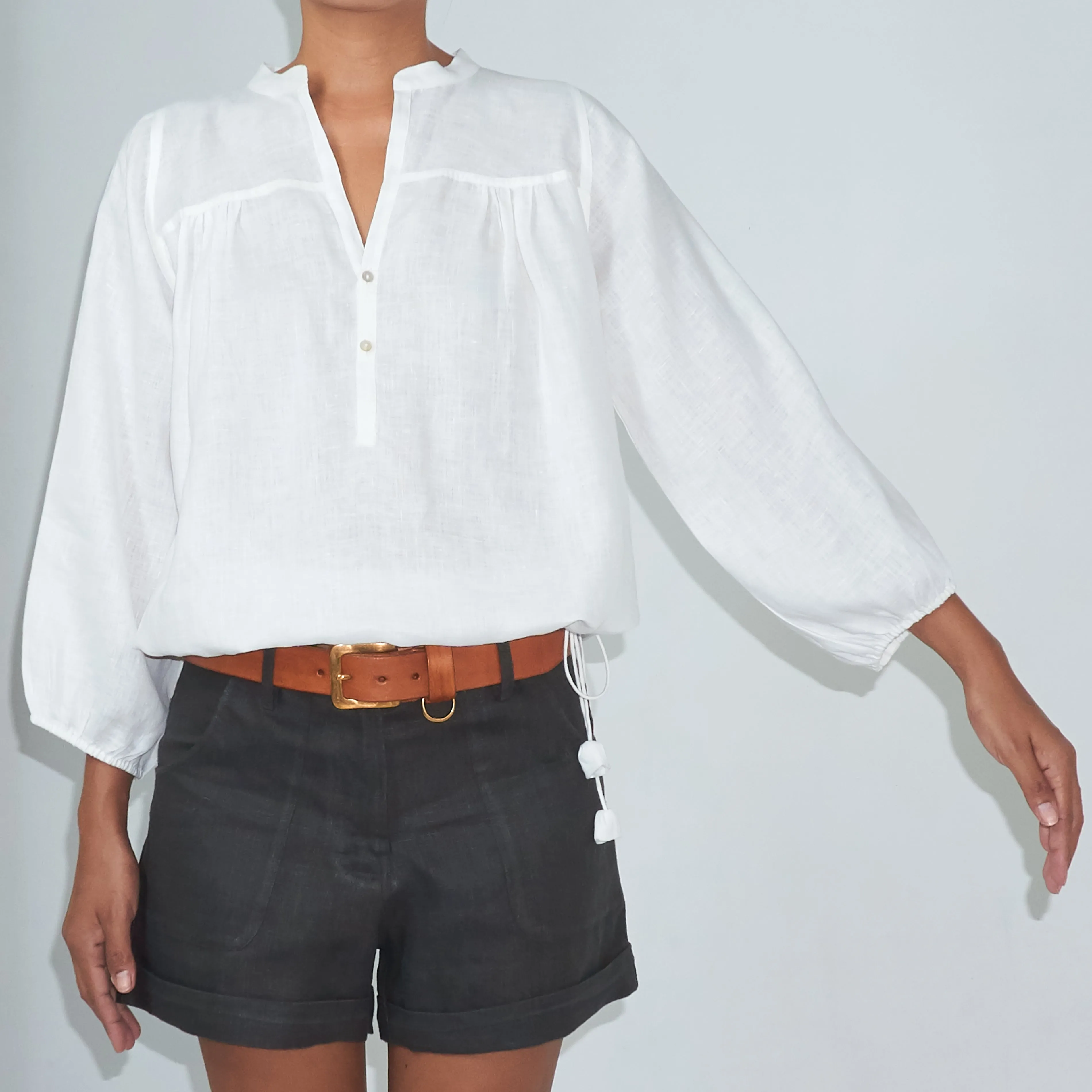 BKLN TOP - Linen | Off White