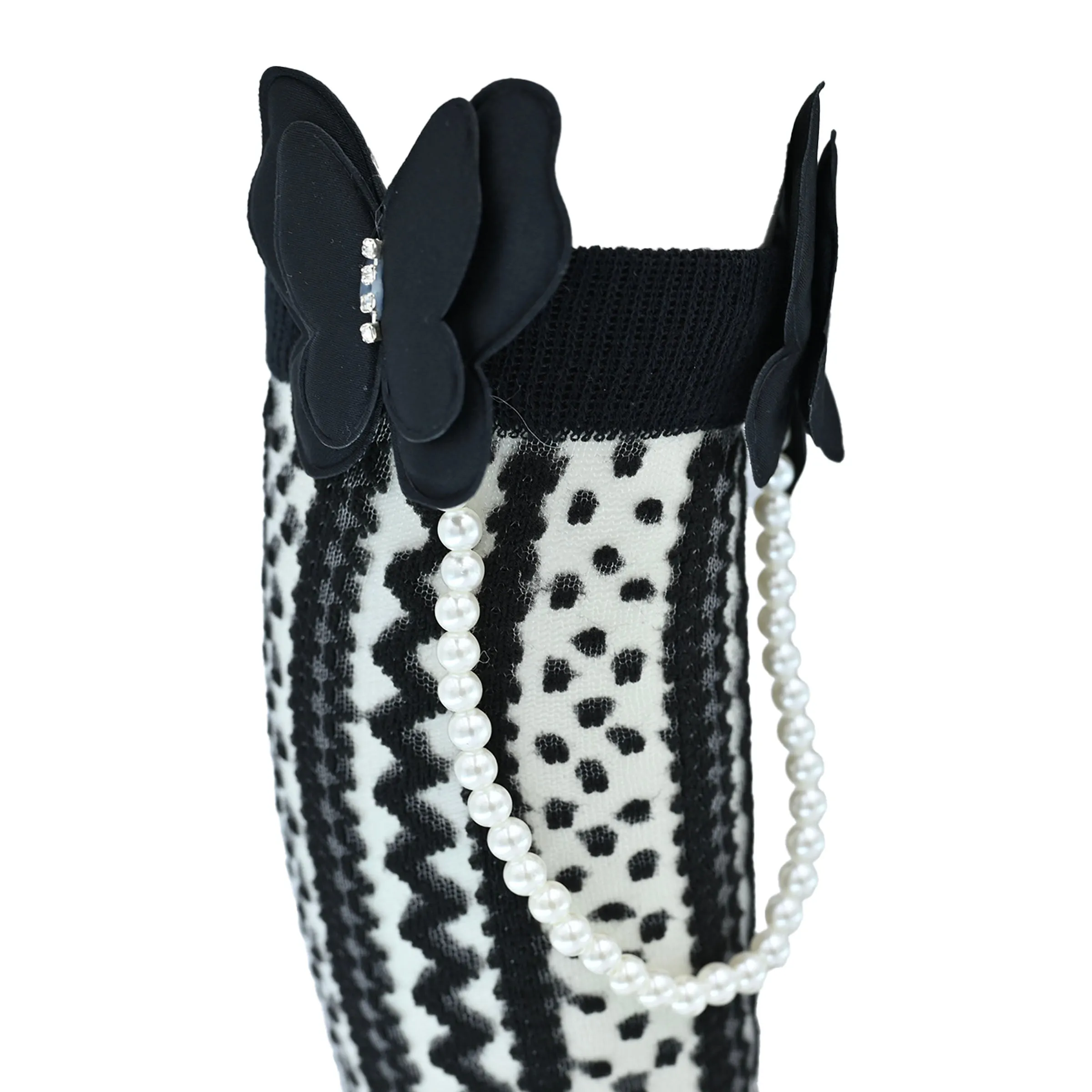 Butterfly Lace Pearl Link Socks
