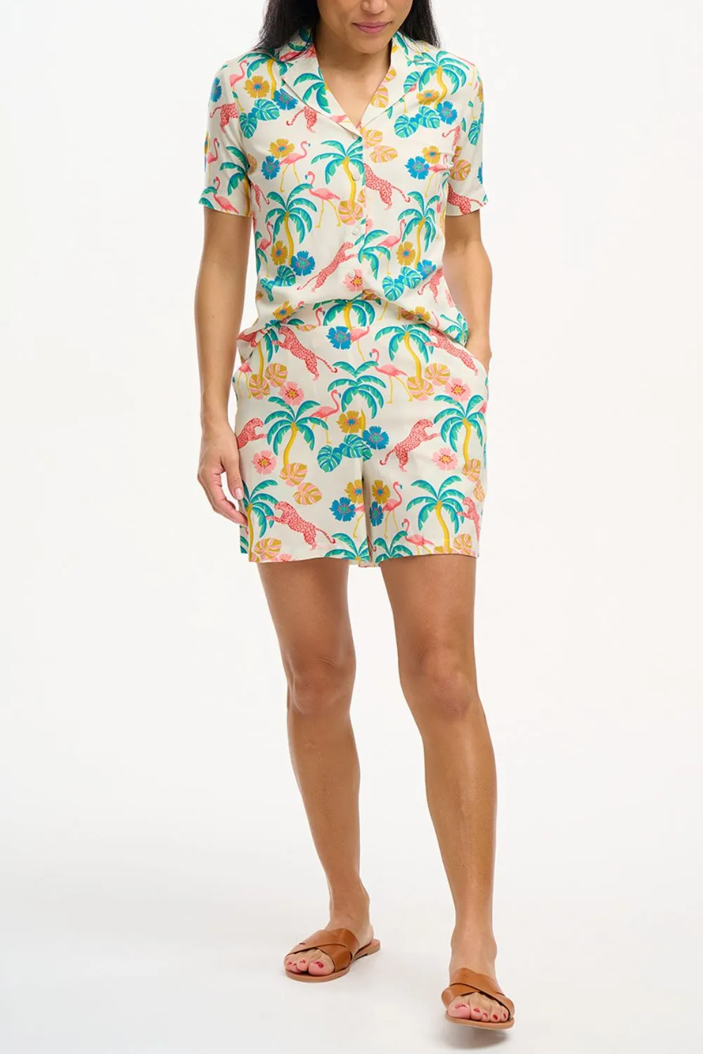 Enola Shorts - Off-White/Multi. Summer Jungle