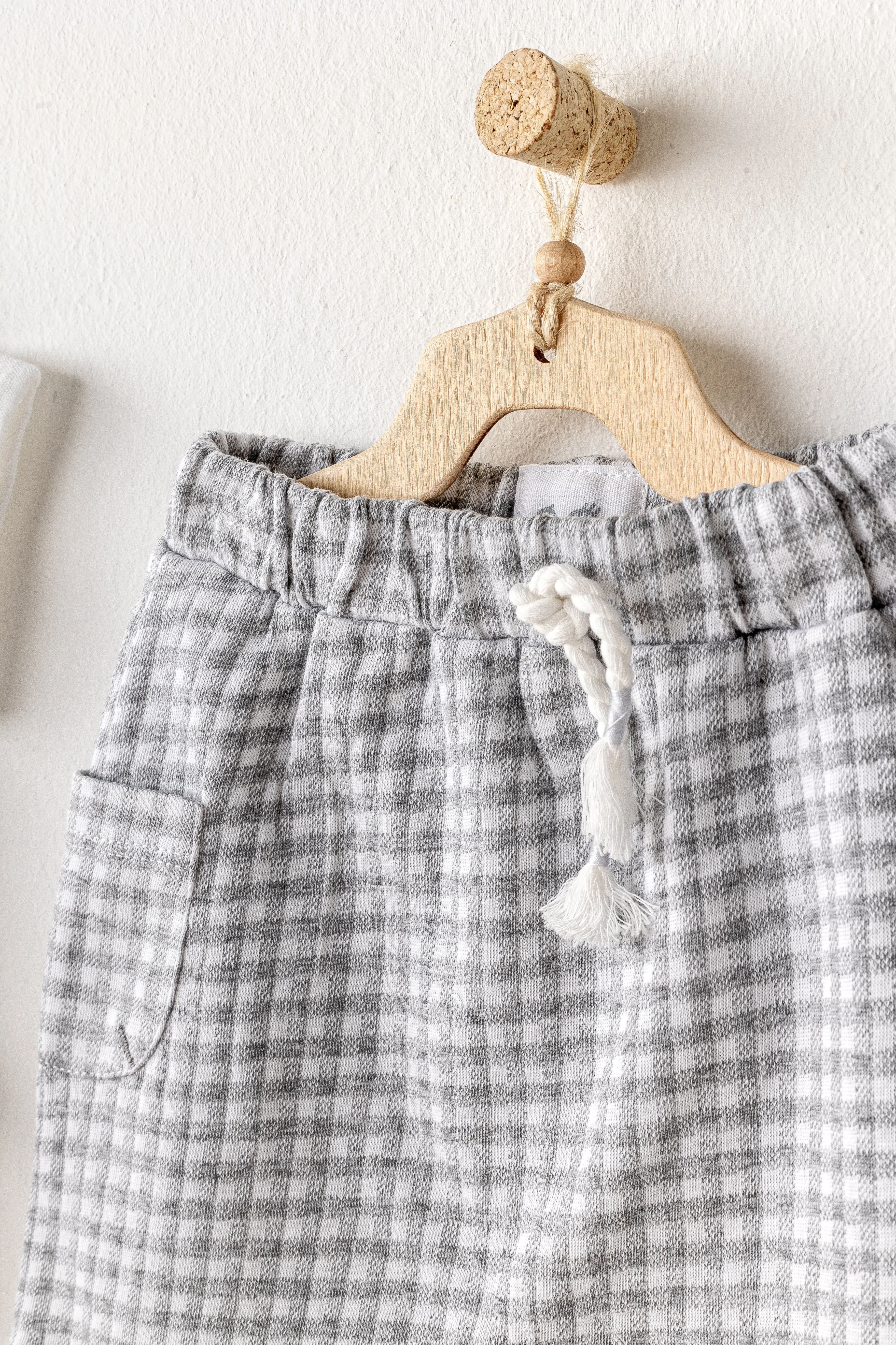 Grey Little King Bunny Pocket Set