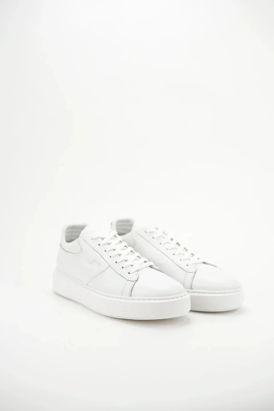 Leather White Shoes With White Insole