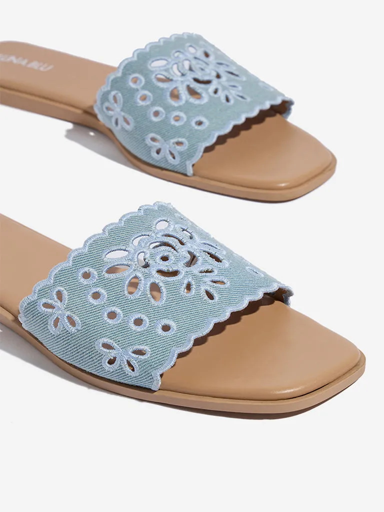 LUNA BLU Light Blue Floral Cut-Out Detailed Slides