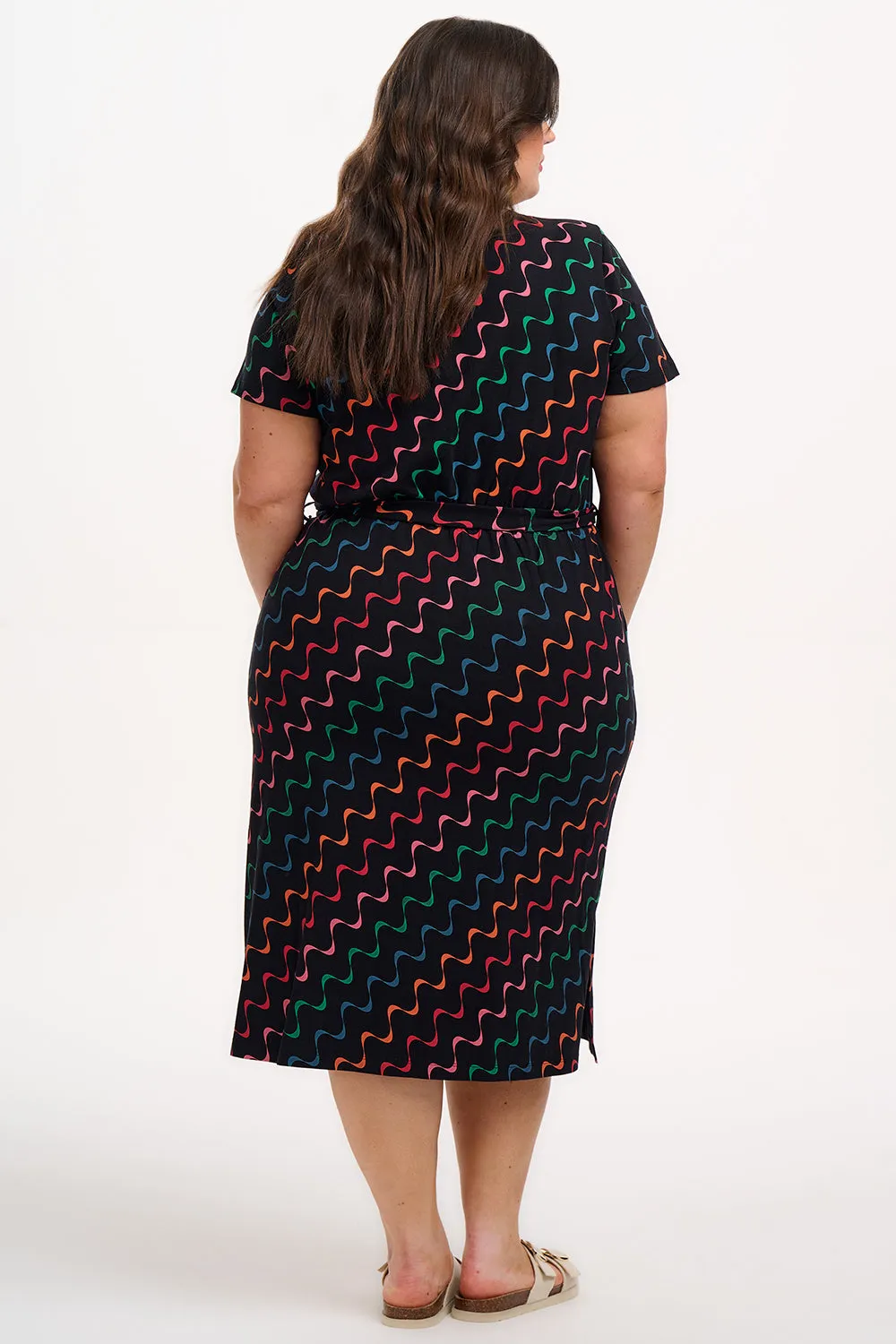 Mara V-Neck Jersey Midi Dress - Black/Multi. Undulating Waves