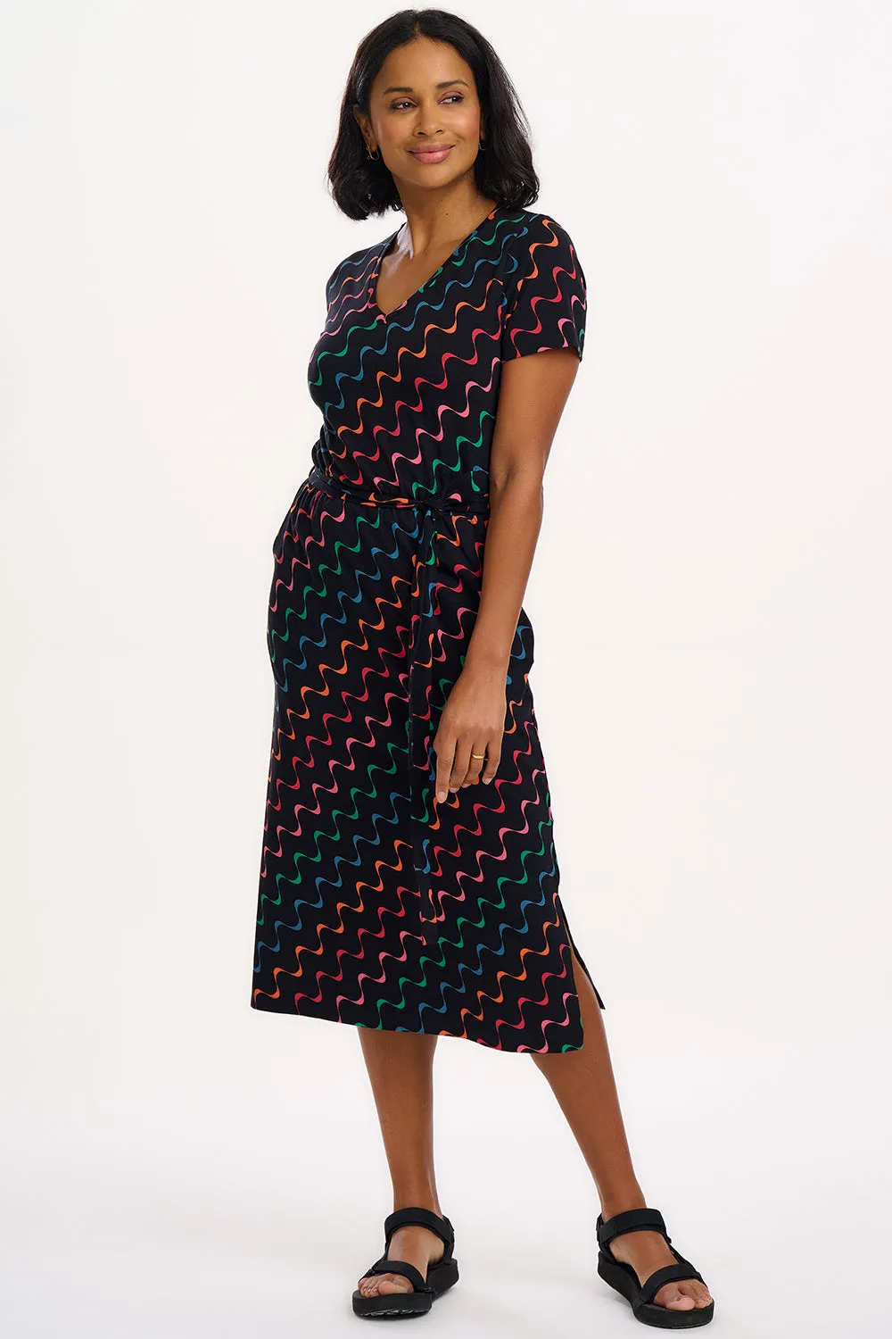 Mara V-Neck Jersey Midi Dress - Black/Multi. Undulating Waves