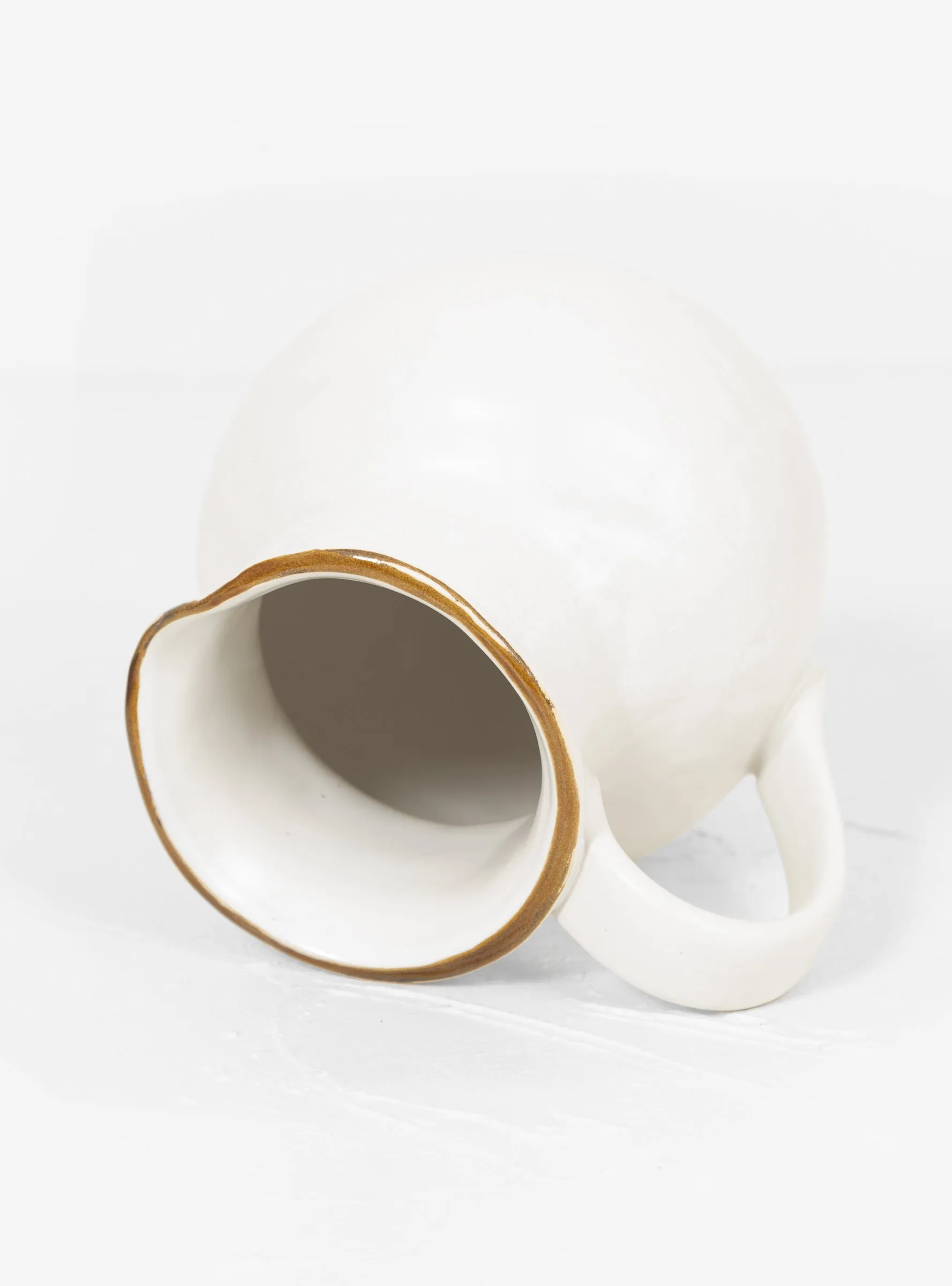 Pitcher White