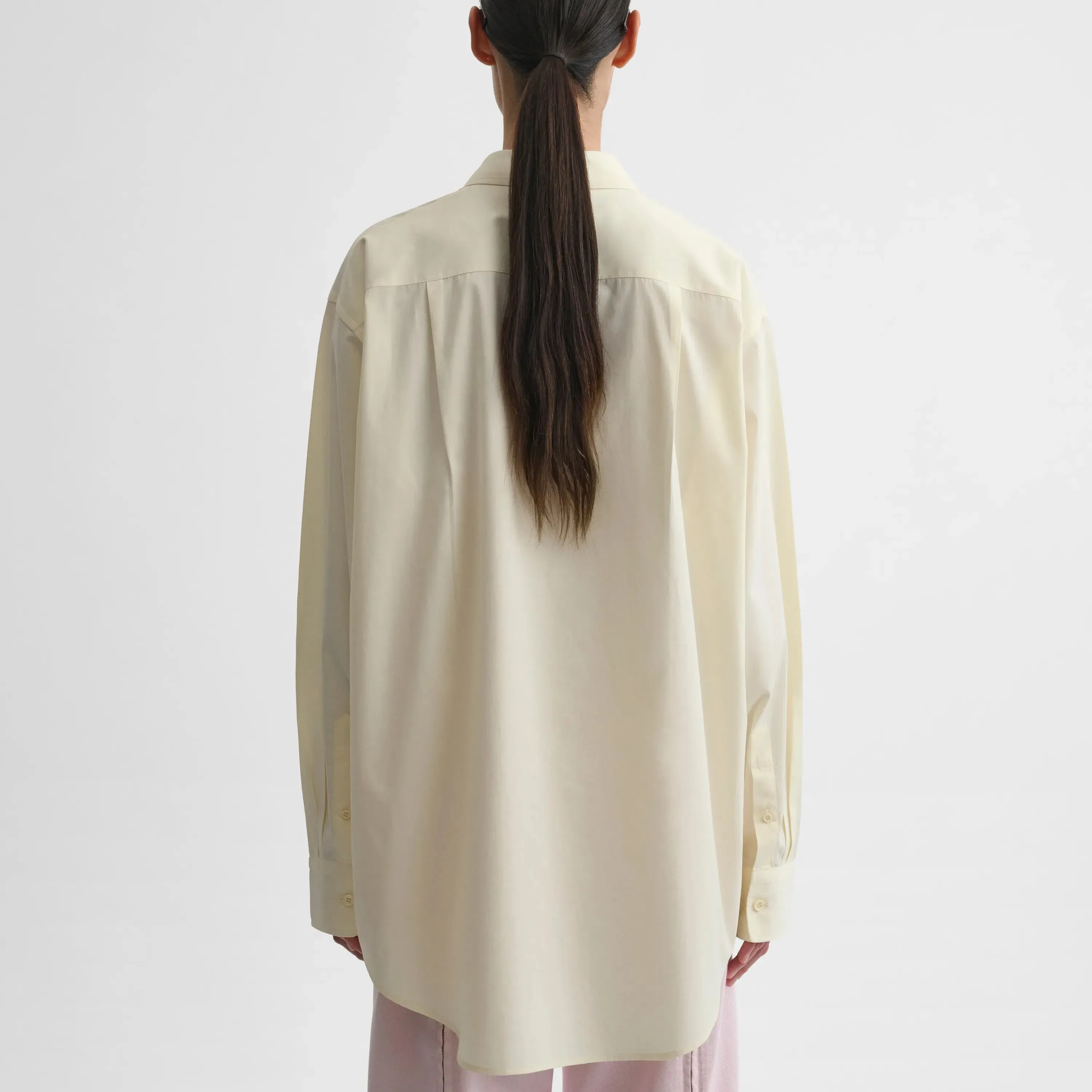 SHARP COLLAR SHIRT | light yellow cotton