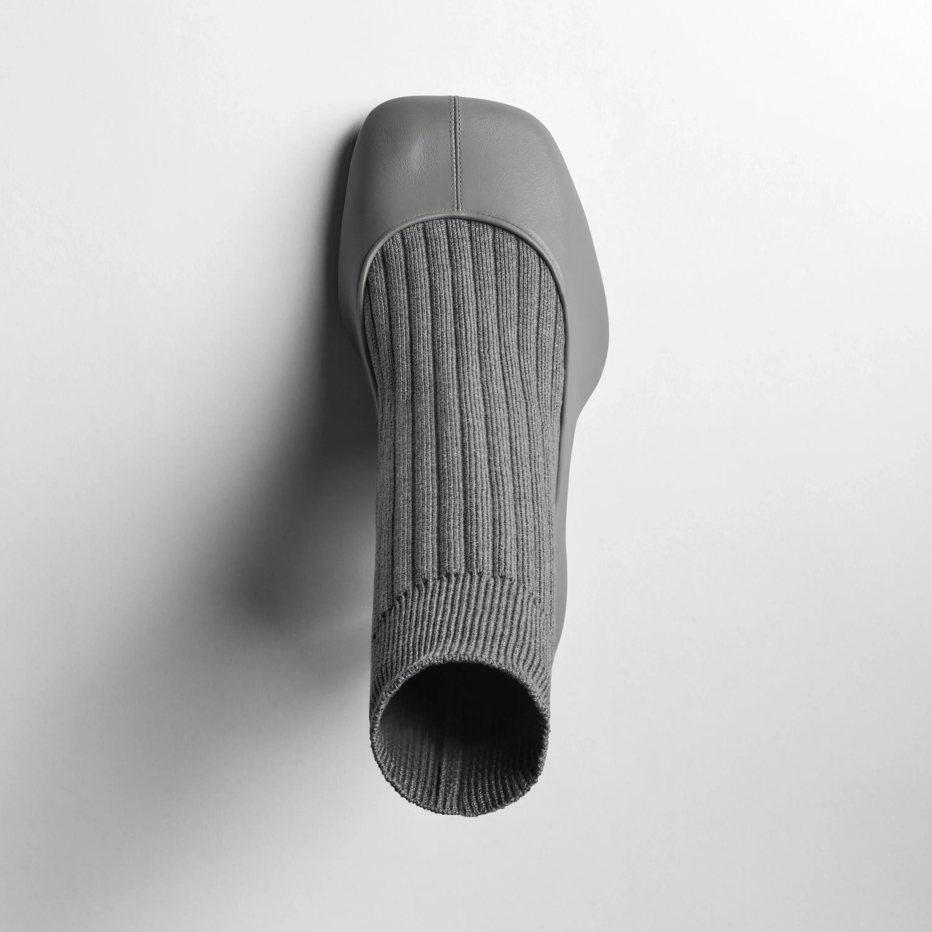 SOFT SOCK PUMP | cement suede
