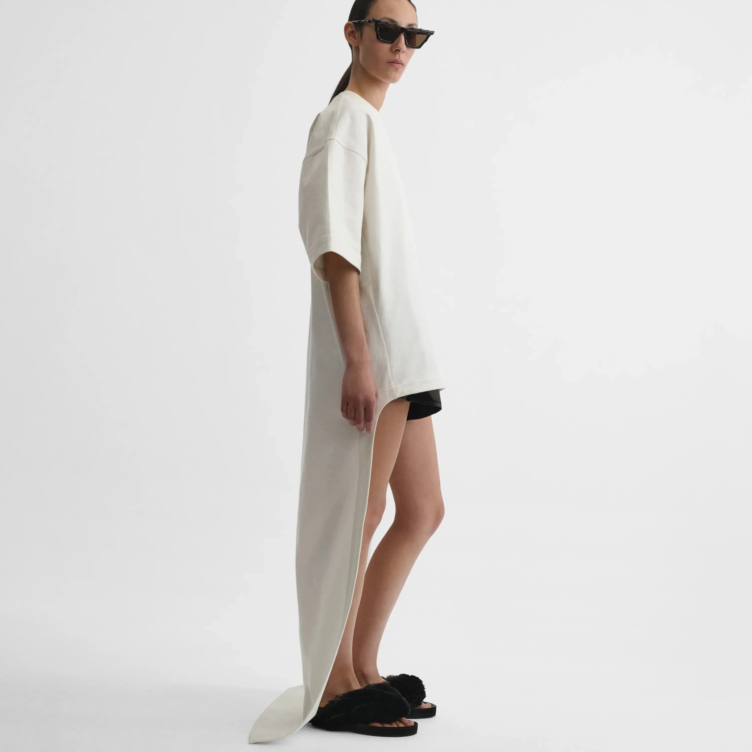 T-SHIRT TRAIN TOP | white jersey