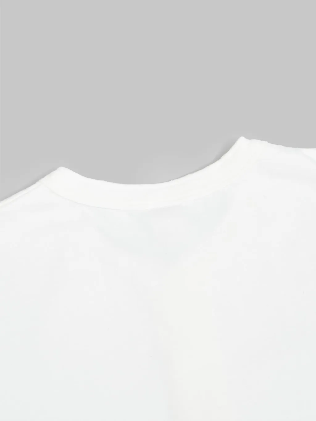 UES Ramayana Henley Neck T-Shirt White