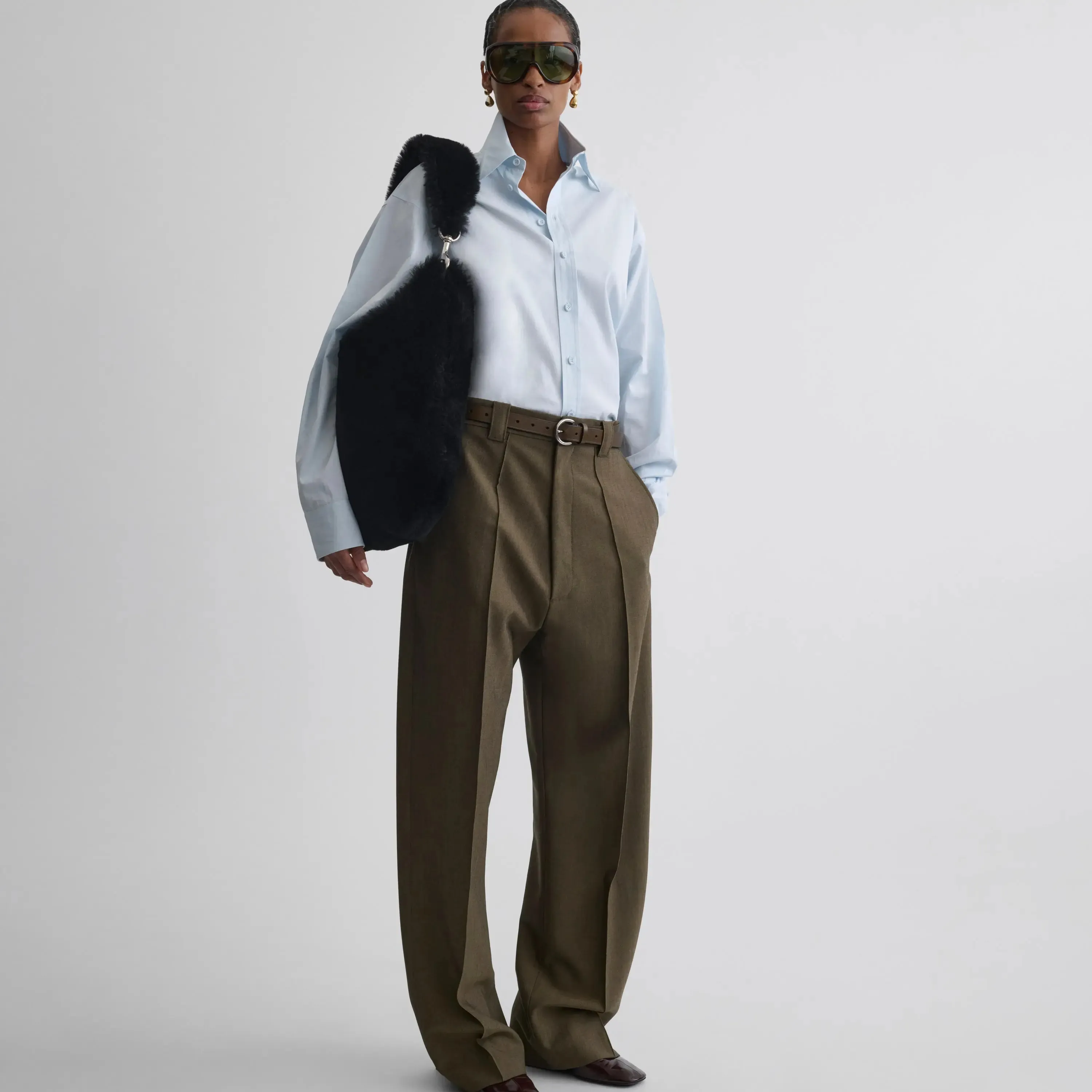UPRIGHT-COLLAR SHIRT | ice blue cotton