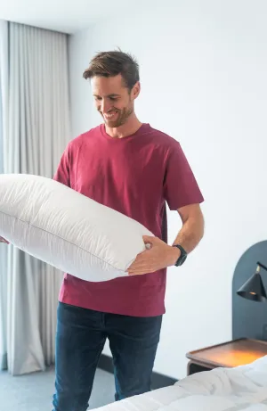 USA Standard Size Soft-Medium Density Pillow 95% White Snow Goose Down German Batiste TE100