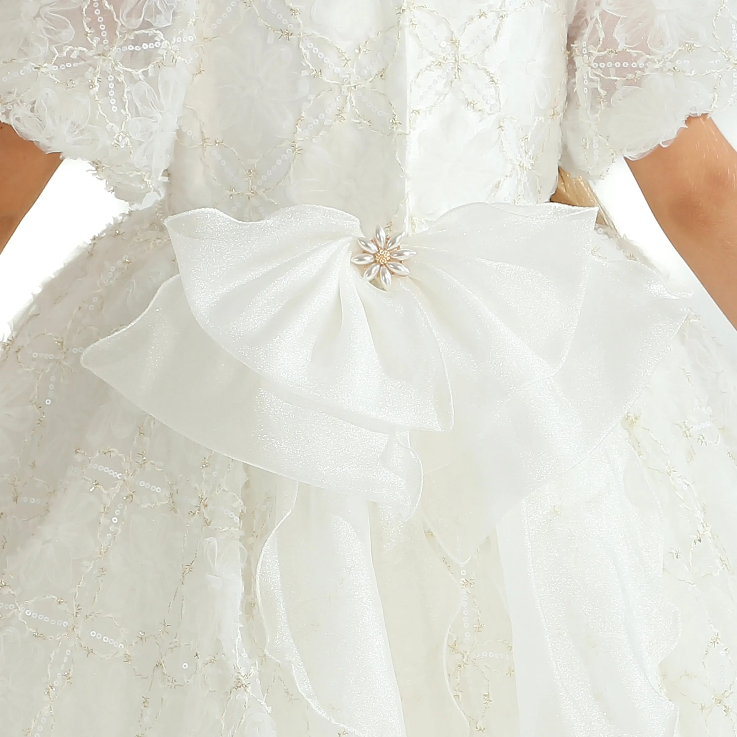 White Laced Tulle Flower Wynfair Dress
