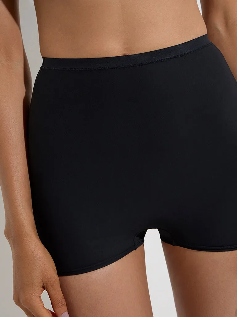 Wunderlove Black Cooling Shaping Shorts