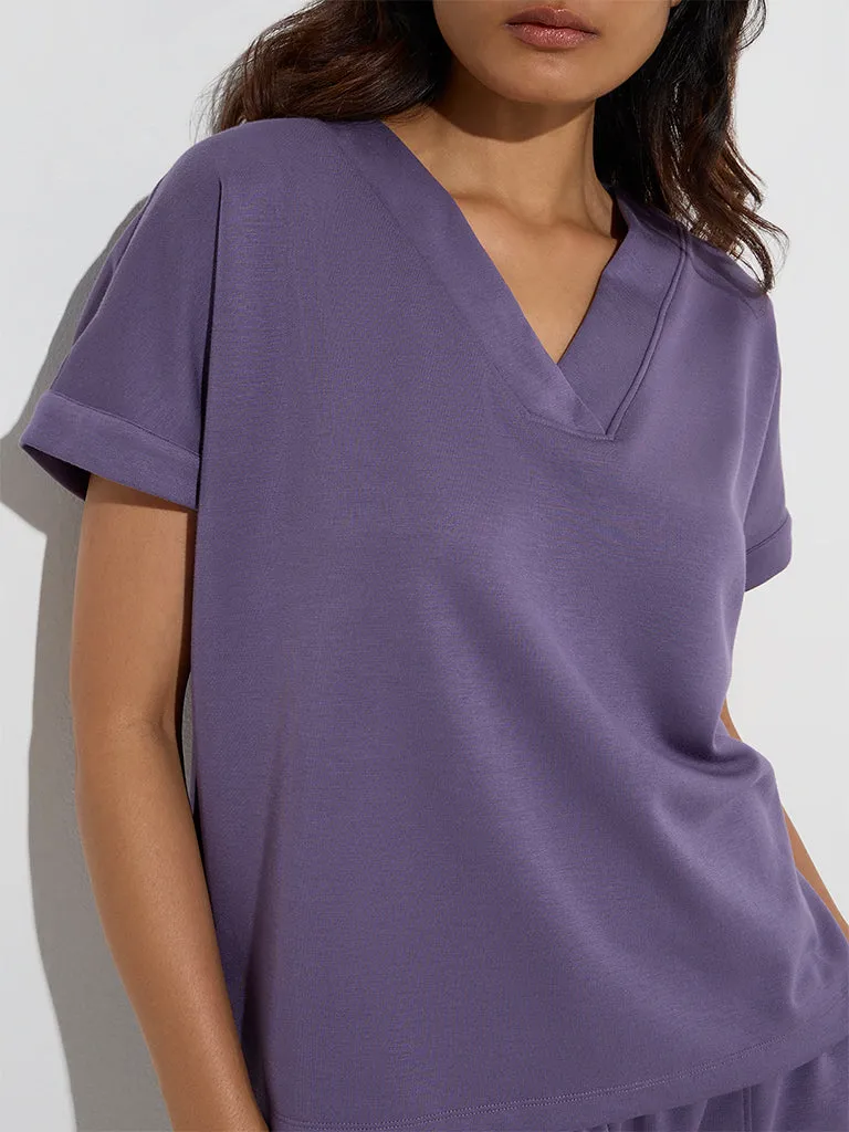 Wunderlove Lavender Solid V-Neck Top